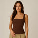 Celeste Top - Figurformendes Tanktop mit eckigem Ausschnitt